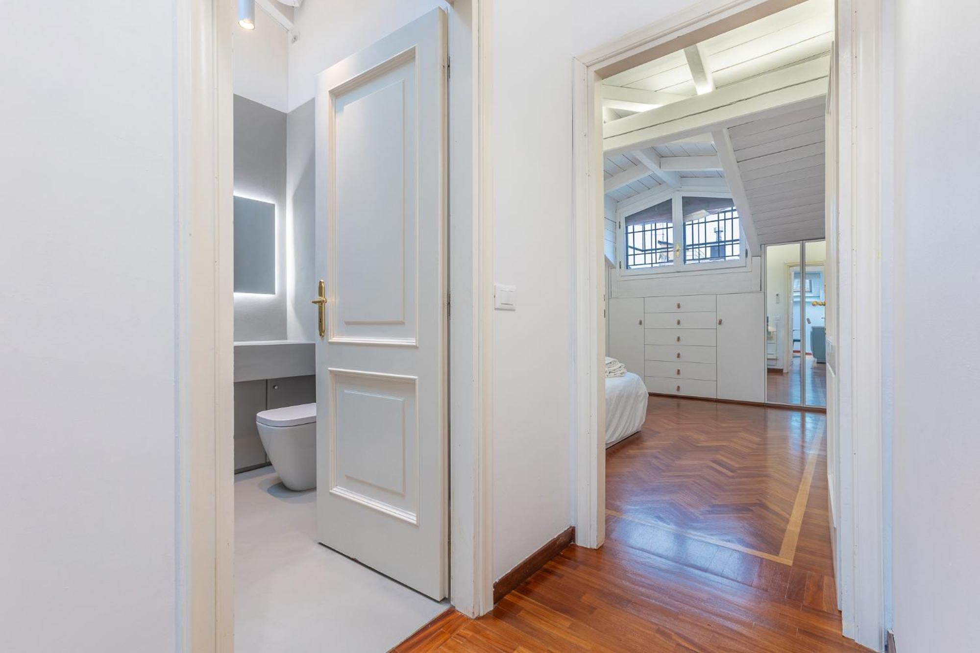 Ferienwohnung Pratello Elegante E Raffinata Mansarda Bologna Exterior foto